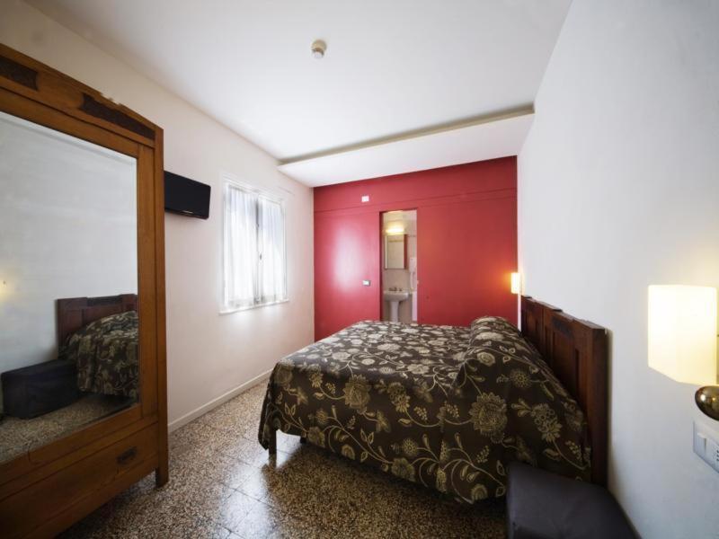 Hotel Europa Levanto Exterior photo